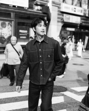 Jing-Hua Tseng Instagram - 東京的風和日麗，邂逅所有平凡的事🚶🏻
📷 @quencyyenphoto 
@calvinklein #mycalvins