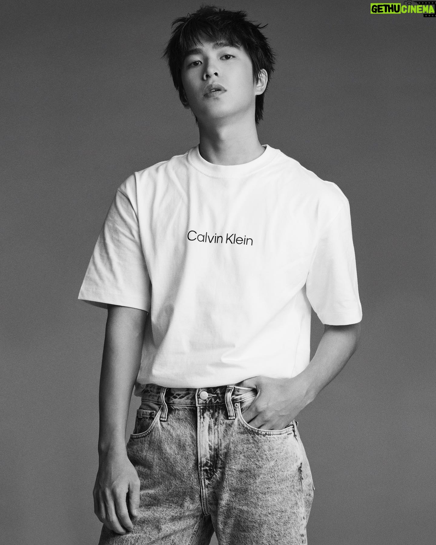 Jing-Hua Tseng - 26.2K Likes - @lesliekeesuper
@calvinklein
#mycalvins