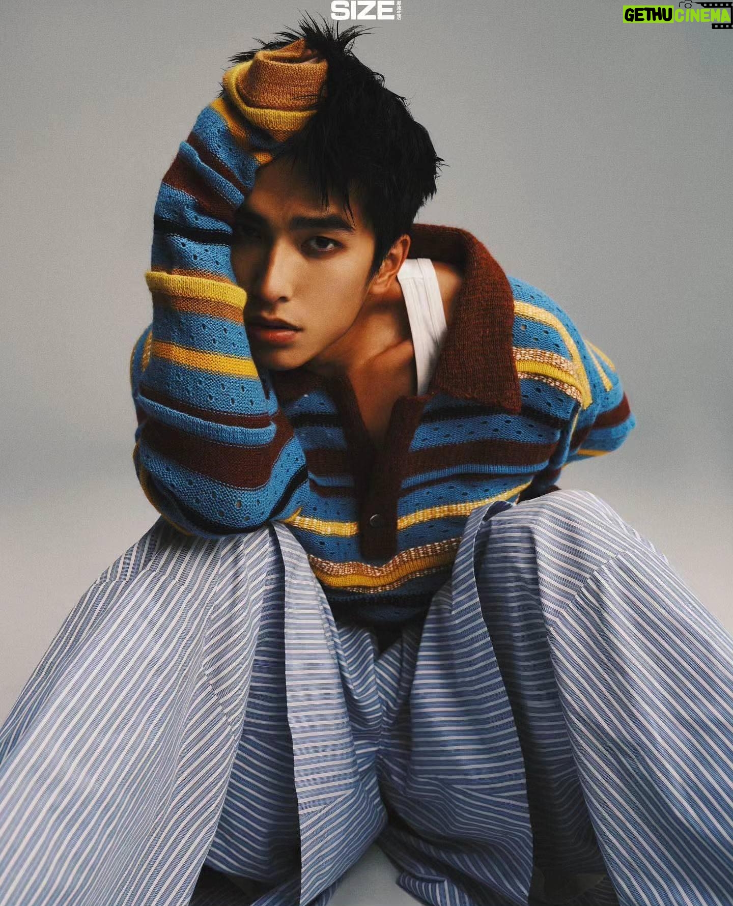 Jing-Hua Tseng - 39.5K Likes - 👽👽‼️
Producer @shawn_chang_ @sarah65060
Photographer @alien__w
Stylist @andyz1210
Make-Up Artist @giwewe
Hair Stylsit @isiahzin
Words @adec12