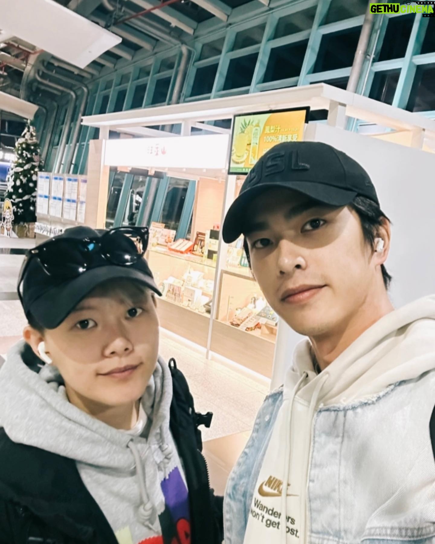 Jing-Hua Tseng - 36.8K Likes - 新年快樂🎉謝謝2023你我他❤️