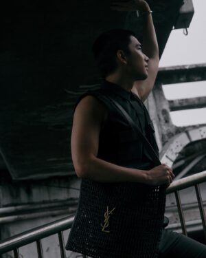 Jing-Hua Tseng Instagram - 一趟新的旅程
一個新的開始
🌌🌃🌠
@ysl