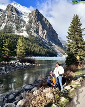 Jiravich Pongpaijit Instagram - ☀️ #lakelouise 🌲 at 6:30 am 🇨🇦 สวยงามวิลสันสุดๆ 
#banffnationalpark #lakelouisecanada