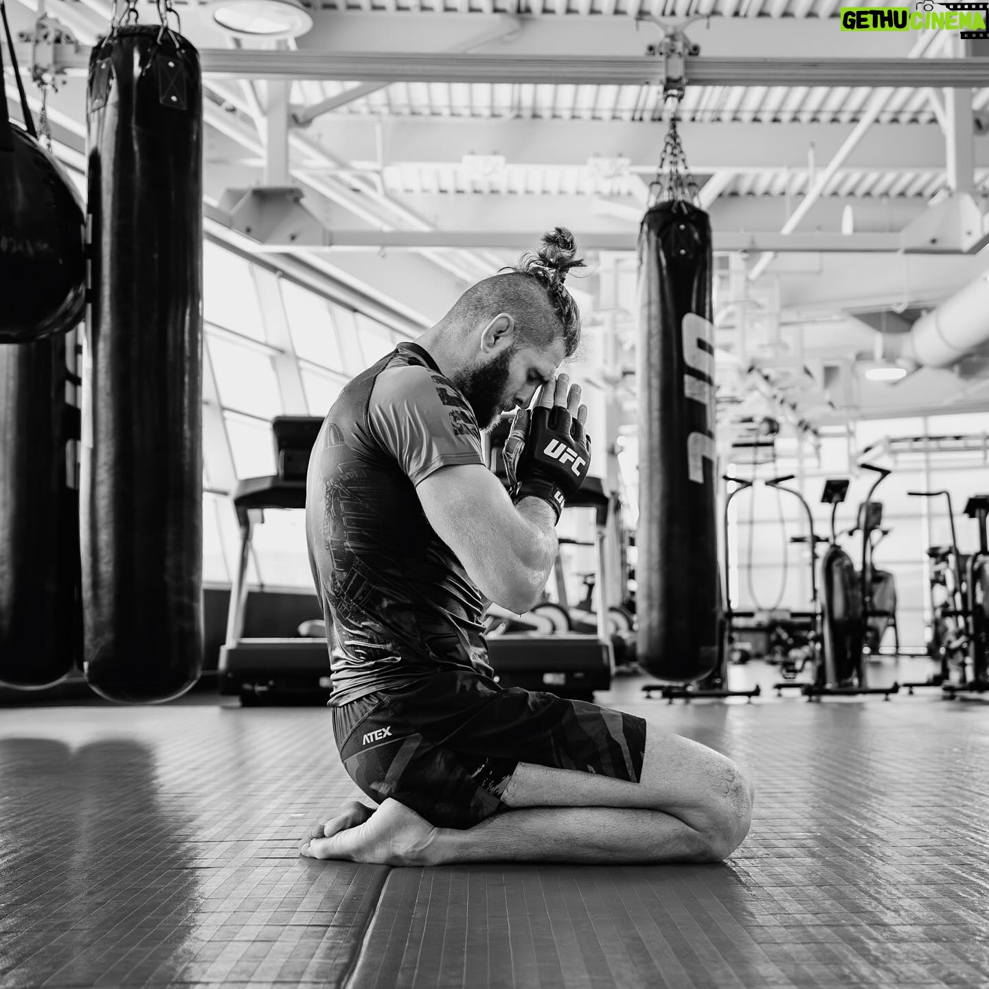 Jiří Procházka - 47.7K Likes - Inside Everybody, even in every thing, there is sacred silence. The Source.
And the choice is still here, in every moment, you can follow the true way. Your way. Our way.
//\\
WIN
NOW
HERE over Weakness, over the Ego. Flow baby. 🌪️⚡️🌪️