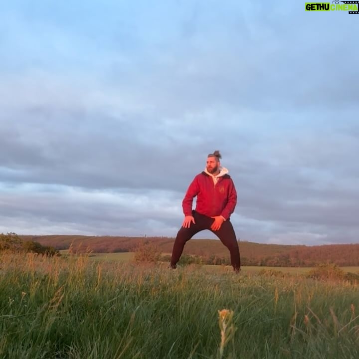 Jiří Procházka - 116.8K Likes - Let the movement speak, let this moment create the Best through you.
Grateful for these moments.
Thank you for the weekend celebration.
Thankyou to all of you (my team, sparringpartners, family and Everybody who supported this preparation)
The way continues.
Victory / Here /Now\\
⚡️🙏⚡️