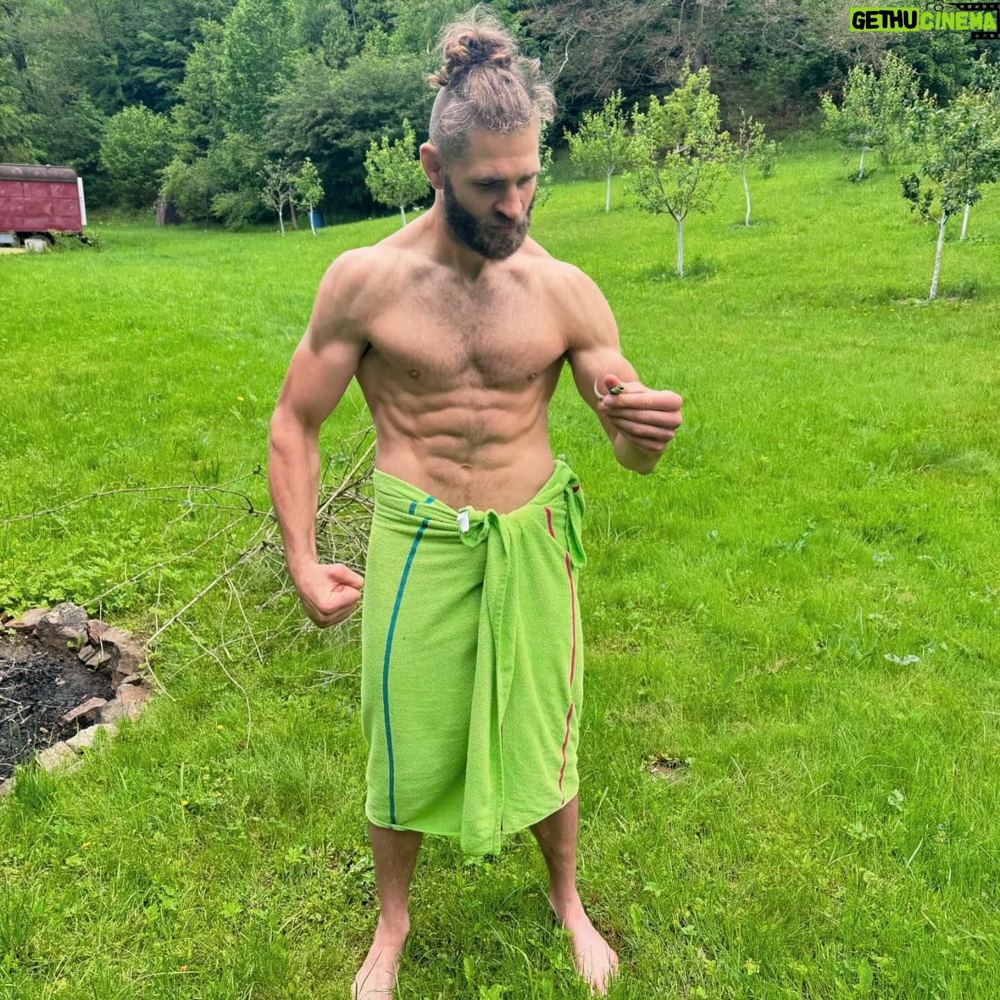 Jiří Procházka - 63.8K Likes - 3days
No Light
No food
Pure Focus
Pure Training
Preparation can start NOW //\\
Thankyou www.tmaleci.cz