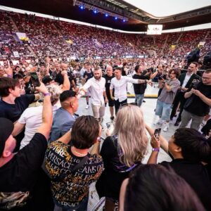 Jiří Procházka Instagram - Amazing weekend. //\\

enjoy life, grow everyday, work hard, be grateful. live your purpose. 🙏

News about the Fight is coming 

#Theperfectstorm 🌪️⚡️🌪️