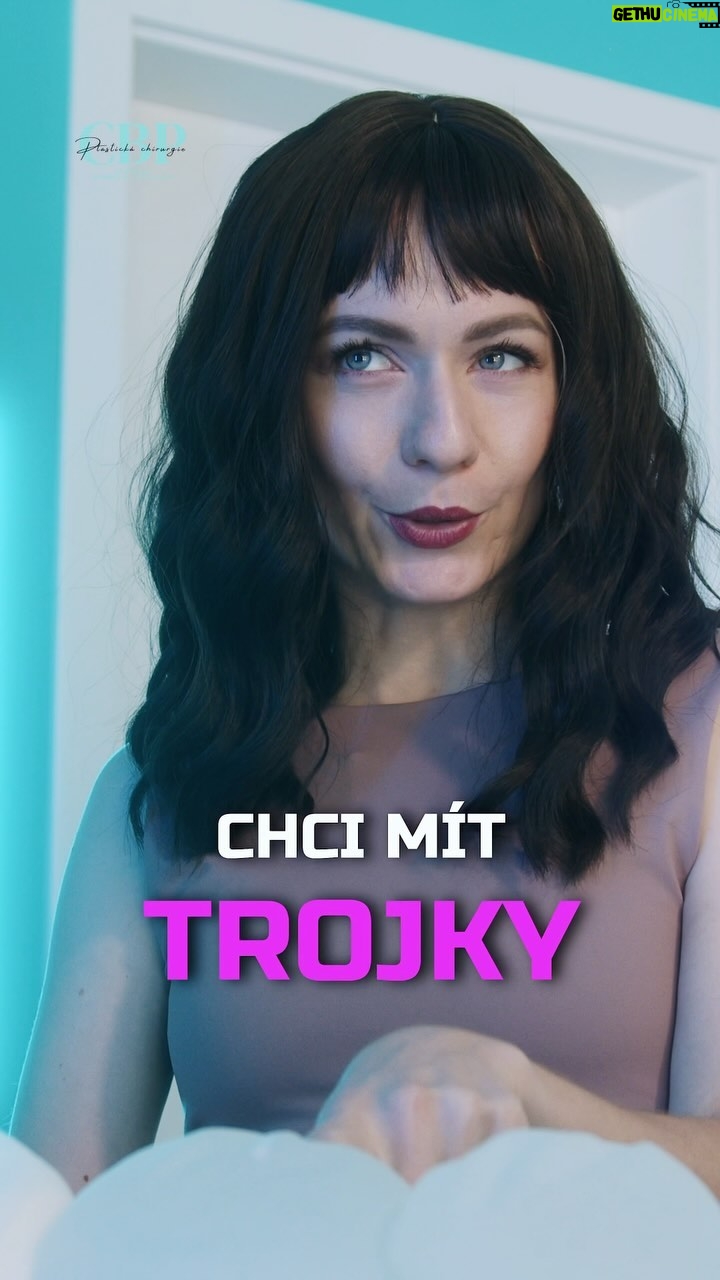 Jiřina Daňhelová - 18.3K Likes - Ta brunetka jsi ty po prvním rozvodu.
Blondyna jsi ty po zahadném umrtí třetího manžela.
@plastickachirurgie_cbpklinika
🎥 @tomykys a @fastfilmsprodukce
🎼 @honza_peroutka
Děkuji🤍
Za půjčení paruk děkuji @profibeauty
Dobře to promysli, pak udělej všechno proto, ať se jako žena cejtíš co nejlíp 🤷🏻♀️❤️