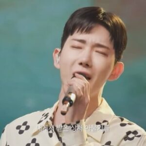 Jo Kwon Instagram - 서로 다른 이야기의 노래 #송스틸러 

아름다운 날들 그리고 꽃길만 걷게 해줄게 2AM ver.