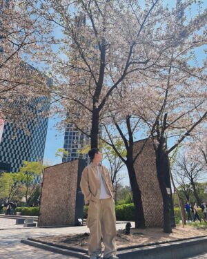 Jo Kwon Instagram - 왜옹?🌸