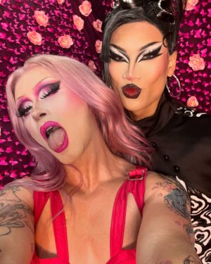 Jo Primeau Instagram - Drag con recap! This weekend was crazy and I had so much fun, huge shoutout to @canadadrydietgingerale and @flanneljax without you two me and @synthiakiss wouldn’t have been able to do this!!! Till next time besties ❤️