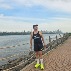 Jo Se-ho Instagram - 잘 도착했습니다!!😀
허드슨강🤍
#채널조세호#hudsonriver