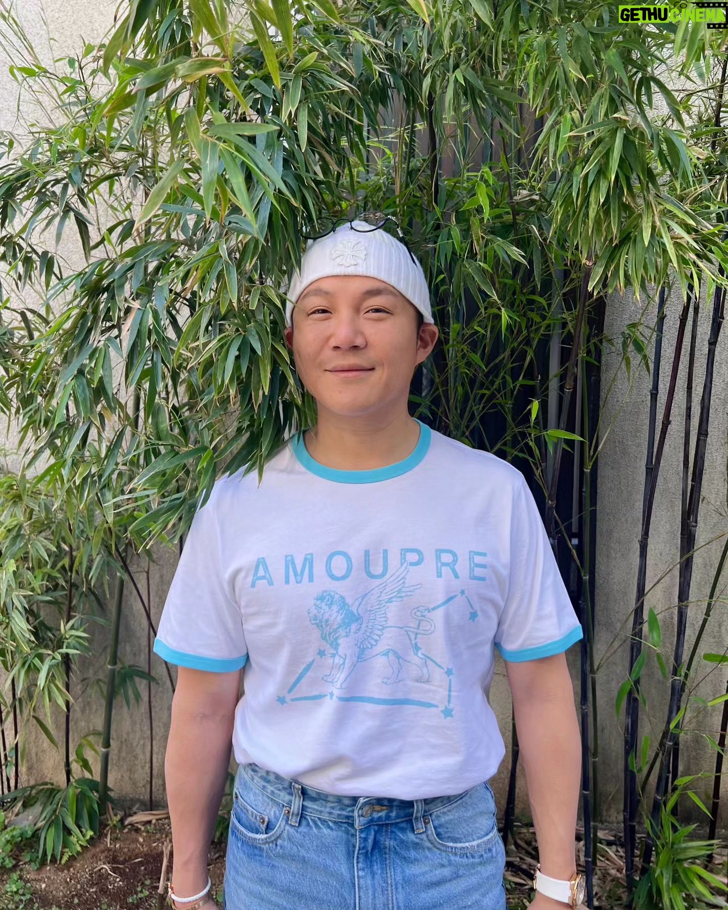 Jo Se-ho - 6.5K Likes - 나는 사랑을 주려고 태어났구요...
그대는 사랑을 받으려고 태어났어요🩵
#광고#AMOUPRE #꼴값