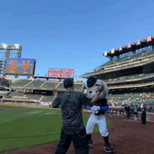 Jo Se-ho Instagram - 너무나 소중한 경험 감사합니다💙🧡
#뉴욕메츠#채널조세호
@mets @citifield
