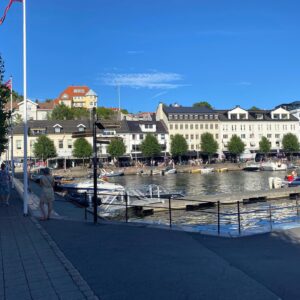 Joakim Skarli Instagram - Since these rainy days ☔️ in London 🤪 I felt the need to post some good stuff. I was visiting my hometown this summer ☀️And yeah a bit different times during a pandemic - less people in the streets etc 😷In my opinion Arendal is the best summer city in Norway 🇳🇴 And the city of Frozen by winter ❄️ Stay safe all my friends and take care of each others 🙏 Enjoy by swiping left 👆🏻#Arendal #London #Norway #UK