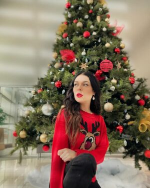 Joanie Charron Instagram - 🎄holiday cheer