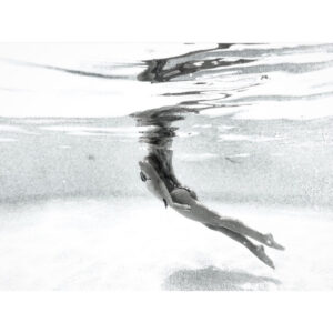 Joanie Perron Instagram - 🖤 @underwatermagazine #seafood#mermaid#underwaterphotography#underwater#underwaterlife#underwater#girl#friends#goprophotography#gopro#goprobr#love#friends#summer#smile#seaview#fun#instadaily#picoftheday#sea#follow#water#bathingsuit#happy#me#cute#beautiful#photooftheday#instagood