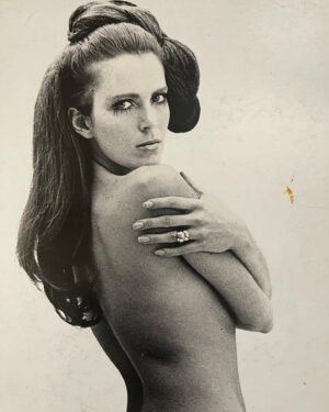 Joanna Cassidy Instagram - Modeling days In San Francisco ♥️ 

#modeling #joannacassidy #fyp #sanfrancisco #sf #throwback #throwbackthursday #tbt