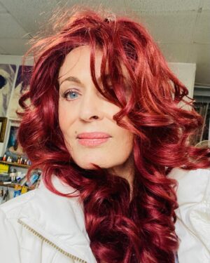 Joanna Cassidy Instagram - Which wig is your favorite? 1,2, or 3? 😝

#joannacassidy #actor #wig #funny #redhair #lol #fypage