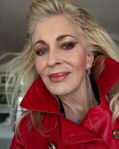 Actress Joanna Cassidy HD Instagram Photos and Wallpapers February 2024