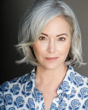 Joanna Going Instagram - New year, new headshots by my
fave photog for 20  years 
@lisafranchotphoto
Thank you, my friend, you always make it easy!

Hair & makeup by @bjohnsonstudio — you always make me feel beautiful!