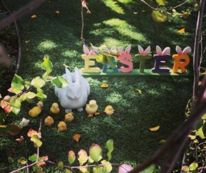 Joanna Going Instagram - 🌸 HAPPY EASTER! 🌸