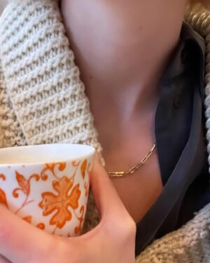 Joanna Vanderham Instagram - 🧡