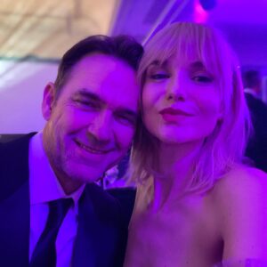 Joanna Vanderham Instagram - What a night @baftascotland 🥂always such a brilliant evening, hosting gloriously by @edibow 
Accompanied by my gorgeous sister (I blame you for the headache yesterday)😘
Reunited with the gang from ‘Young James Herriot’.
Got to hang out with some of the ‘Crime’ contingent too.
Huge congrats to all the nominees in the words of Ru Paul, you’re a winner baby! 
Thank you @tillywheating for helping me feel like a million bucks!
Dress @honornyc 
Jewels @tasaki_intl 
Bag @marinaraphaelofficial 
Make up @iliabeauty (love the multi stick! Thank you!)