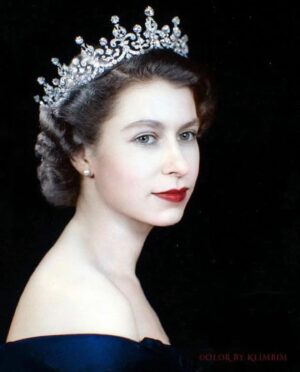 Joanne Farrell Instagram - ‘I declare before you that my whole life whether it be long or short shall be devoted to your service and the service of our great imperial family to which we all belong’

A promise kept for 70 years with serene grace, good humour and indomitable spirit

RIP Queen Elizabeth II
1926 - 2022