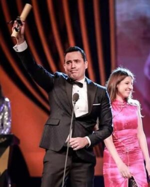 Joanne Farrell Instagram - He did it!! 
Congratulations to my wonderful husband on winning the coveted Best Feature Film award from the International Federation of Film Critics (Fipresci) at the Cairo International Film Festival last night, for his brilliant film Ghodwa @ghodwafilm 
Couldn’t be more proud to see his dream come true. 
Elf mabrouk to all the team. 
Thank you to everyone who has so kindly supported Dhafer and his film 💖
Who knows what Tomorrow may bring…

Special thanks also to @kruszynska_official for my stunning dresses, and to
stylist @jessicatculley,
@jawharaeg, and to hair & makeup team @alsagheersalons

@dhaferlabidine
#dhaferlabidine
@ciff43
#ciff43
@ghodwafilm
#ghodwafilm
@kruszynska_official @jessicatculley 
#redcarpet #londonfashion