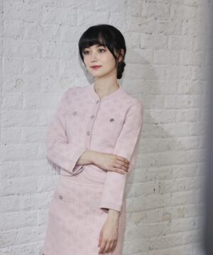 Joanne Missingham Instagram - 30❤️一個全新的開始～

Outfit: @majeparis