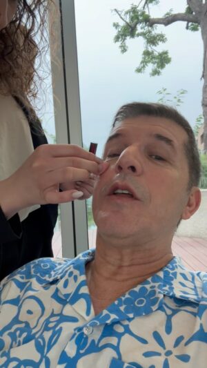 João Baião Instagram - Bom dia. 😘❤️
@casafeliz 
@sicoficial