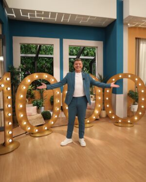 João Baião Instagram - O dia de festa está longe de terminar! 🥳

Mas deixamos-lhe os 10 melhores momentos desta manhã! 🤩 Arraste para o lado ➡️ e veja!

📸: @marcofonseca_photo 
#casafeliz