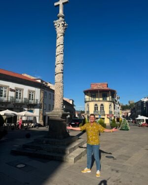 João Baião Instagram - Boa tarde. Já cá estou em Bragança. Que cidade linda!❤️❤️😍😍