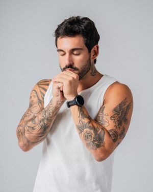 João Hadad Instagram - Hoje é dia de formação da Zona de Risco em #AGrandeConquista, a partir das 22h45 na Record. Fiquem ligados! 

Provavelmente, Hadad será um dos escolhidos para ir para a berlinda, então, caso aconteça, vamos emanar muita energia positiva para ele escapar na Prova da Virada! 🙏🏽⚡️ #TeamHadad