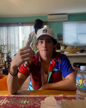 Joao Marinho Instagram - 🍎