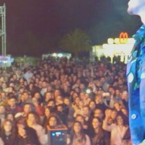 João Paulo Sousa Instagram - Vagos, nunca se esqueçam de nós 💙

@festasdevagos 💒

📸 @bfjcorreia 
📹 @lacasanostravideo 

#10AnosdeBaile 
#InsertCoin