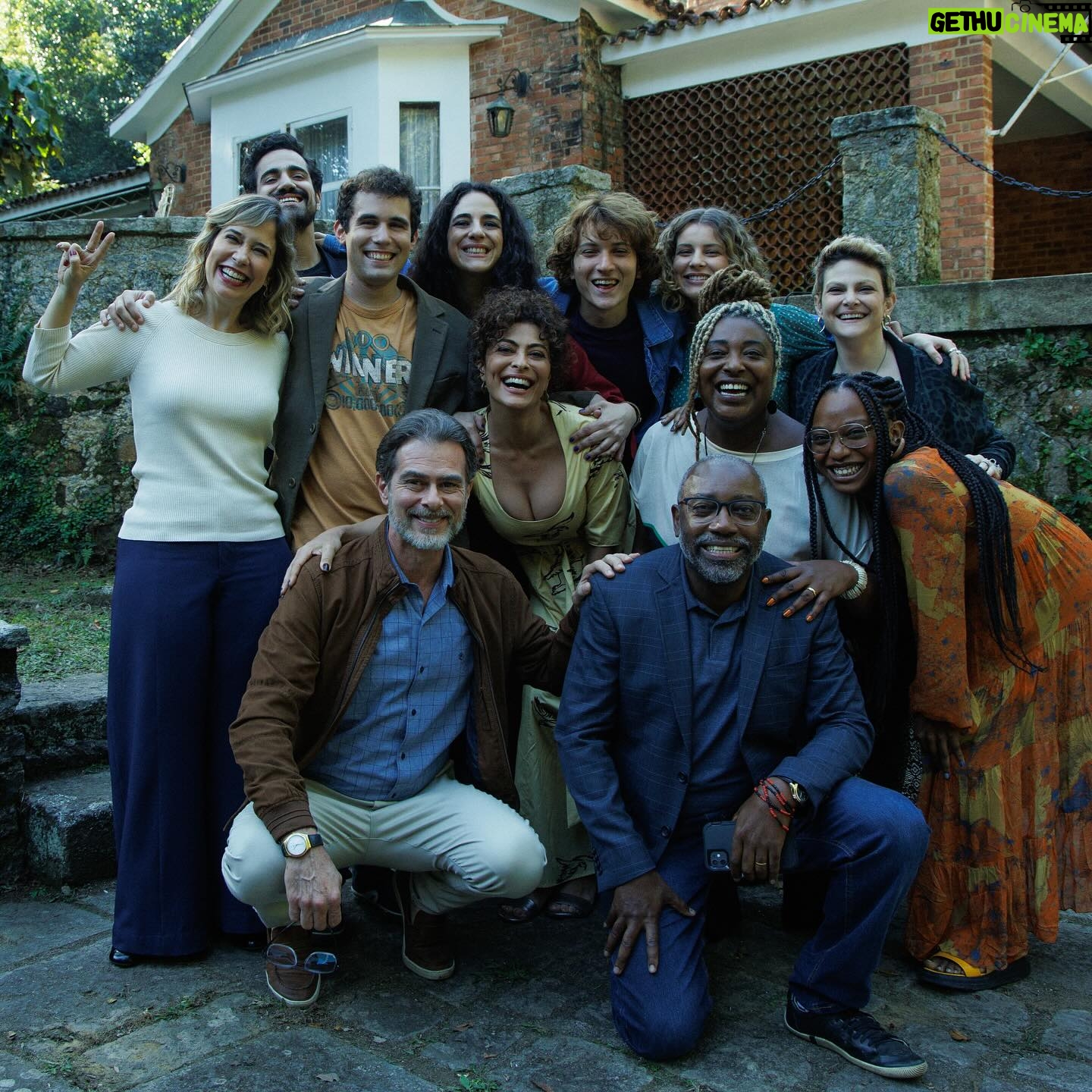 João Vitti - 18.1K Likes - O esforço não mente.
Parabéns amores!!!! ⭐️⭐️⭐️⭐️⭐️
PEDAÇO DE MIM 💔
TOP 1 - Brasil
TOP 4 - Mundo
Séries
@netflixbrasil
@a.fabrica.etc