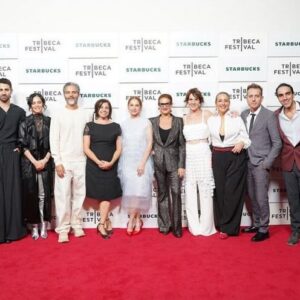 Joaquín Furriel Instagram - Plano y contraplano de una noche memorable!
Compartir una película con @martinscorsese_ ,  si… tachame la doble! Estuvimos ahí con la leyenda, conociéndolo, comprobarndo su amor al cine como expresión y divulgación de la cultura e identidad de cada pueblo, anécdotas contadas con su humor, compartir este momento con el equipo de “ El aroma del pasto recién cortado” la bella película de @celina_murga fue y es toda una felicidad.

Gracias a @tribeca , qué linda recepción tuvo la película!

 Y gracias a todo el equipo
 @mardetavira 
@rominapeluffo_ 
@mostracineok 
@infinityhill_ 
@nadadorcine 
@cindyteperman 
@axelkuschevatzk 
@ml_berch ( agradecimiento aparte por pensarme para Pablo 🤍)

Y a la familia @moncler por acompañarme!
@remoruffini 
@gfisan 
@enrico_longo 
@robertrabensteiner
@jnalinant , del store de Soho por la atención!

Gracias @vancouvermediaproducciones por permitirme volar 💙