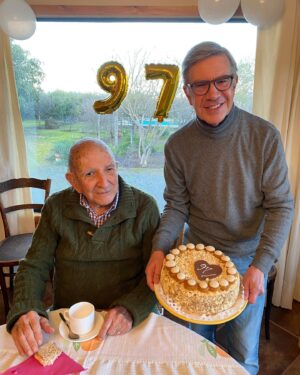 Joaquín Lavín Instagram - En Portezuelo, Ñuble, celebrando los 97!!! de Joaquín Lavin papá. Agradeciendo a Dios por su ejemplo de vida.