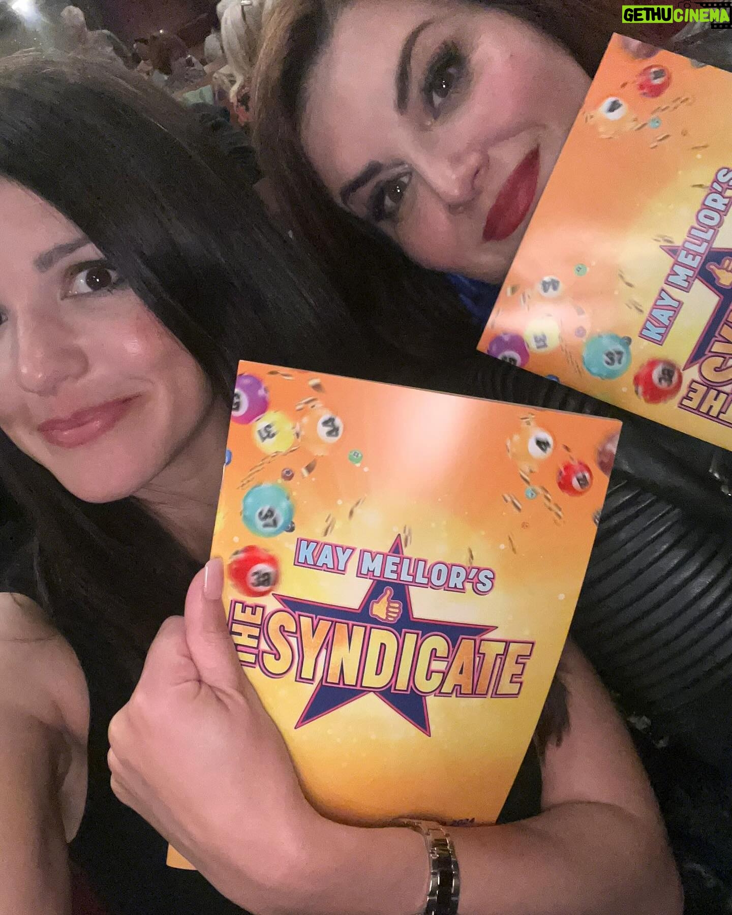 Jodie Prenger - 3 Likes - A night out with the ole crew. Ey, catch this show. Oh, it doesnāt half make you laugh. Huge congrats to all cast n crew. Really had a fab night out š @syndicatetheplay