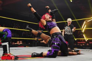 Jody Gyivicsan Instagram - Victory.
Teamwork makes the dream work. 
@tnawrestling 
.
.
📸 @beezzzzy 
#prowrestling #tnawrestling #knockouts #spitfire