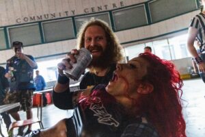 Jody Gyivicsan Instagram - Party.
.
.
#prowrestling #eastcoast #beer
📸 @shanewilkie
