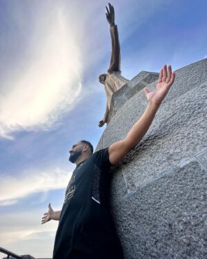 Joe Fournier Instagram - Incredible in Barcelona and even more incredible the hike to the top of Basilica Del Sagrat Cor De Jesus... Thank you to my brother @marcsegarra the best tour guide 🙏🏽