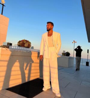 Joe Fournier Instagram - Well biggest party of the year @michaelrubin July 4th #Hamptons and I let Dean @dsquared2 dress me !!!

Hit or Miss ??? #Fashion