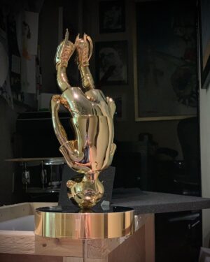 Joe Hahn Instagram - I just unboxed this amazing sculpture by @jamesjeanart called #FullMetalDescendant. It has the perfect amount of #magic & #HeavyMetal