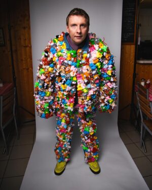 Joe Lycett Instagram - Loved this promo shoot for Late Night Lycett with the gorgeous @mrmattcrockett - we’re back LIVE tomorrow at 10pm on @channel4

Assist @henryjphoto 
Styling @krishanparmar_ 
HMU @nicolefairfield 
Location @bournvillecafe

@carlpalmerpictures