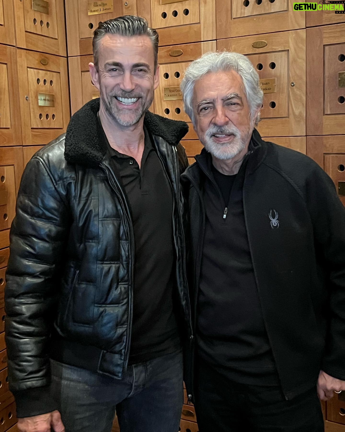 Joe Mantegna - 10.9K Likes - Sharing a smoke with @therealdanielbernhardt great guy and a great action star!