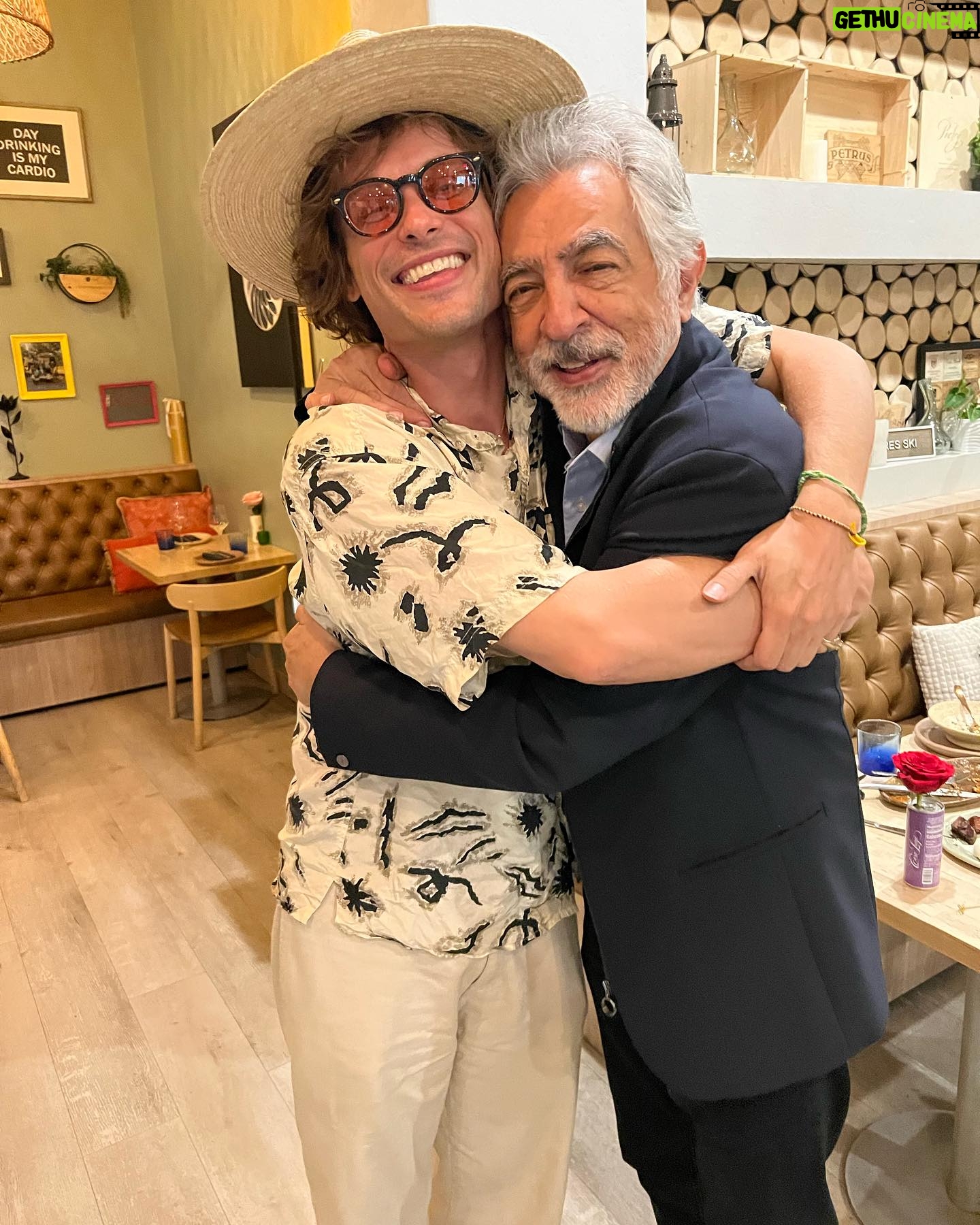 Most liked Instagram photo of Joe Mantegna