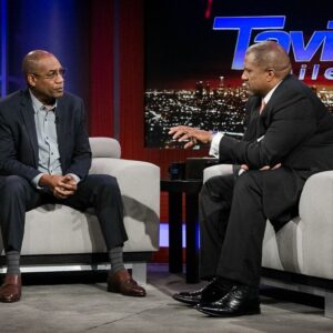 Joe Morton Instagram - Smiling on the inside while talking with #TavisSmiley on the @TavisSmileyShow about the legendary comedian/activist @TheRealDickGregory and the play #TurnMeLoose about #DickGregory at @TheWallisBH #TheWallis. Airs tonight on @PBS, or watch online at PBS.org 24hours after broadcast.