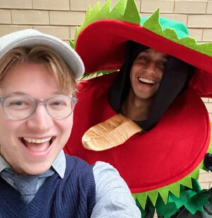 Joe Serafini Instagram - FEED ME, SEYMOUR!! 🤓🪴